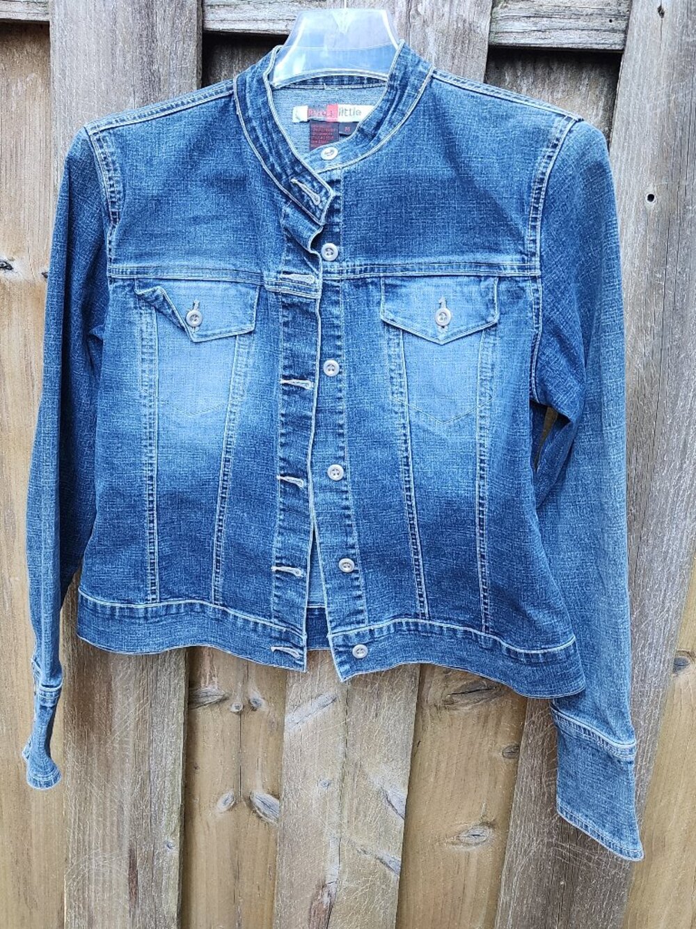*EUC* Womens Live a Little cropped denim jacket